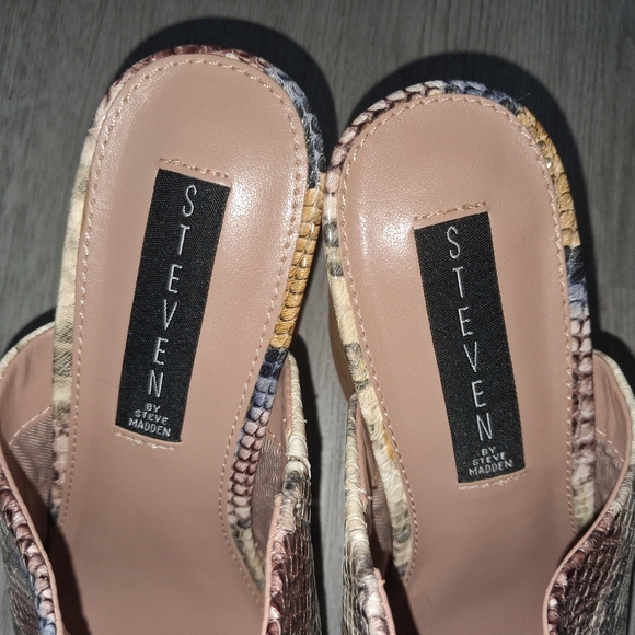 Steven by Steve Madden Nox Snake Python Chunky Block Heeled Mules Size 8 Womens - Picture 10 of 13